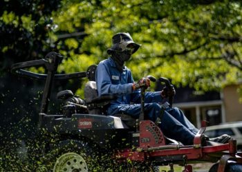 lawn care Waukesha